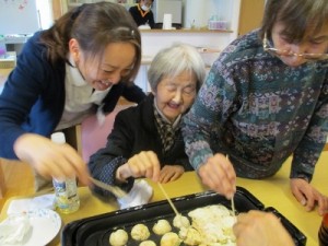 352 (640x480) (400x300)